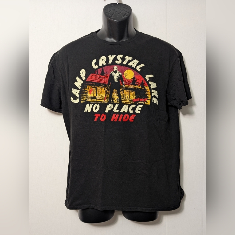 Men's Friday the 13th  T-shirt Jason Voorhees Camp Crystal Lake Size Large Black